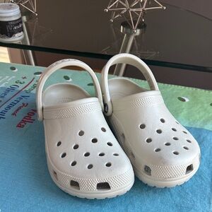 CROCS Classic Cream Slip-On Sandals